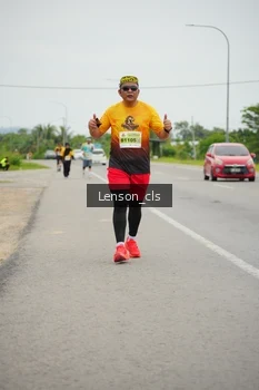 Runner Photo 2074751