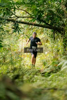 Runner Photo 2074881