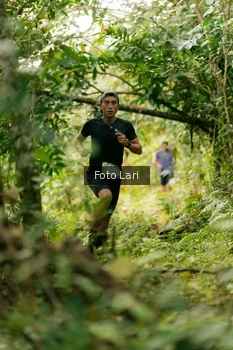 Runner Photo 2074905