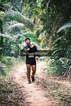 Runner Photo 2074911