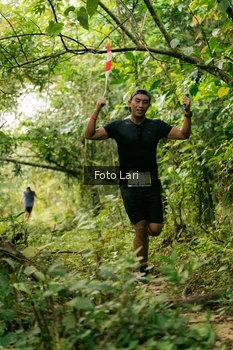Runner Photo 2074927