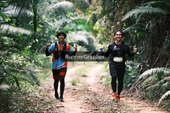 Runner Photo 2074955