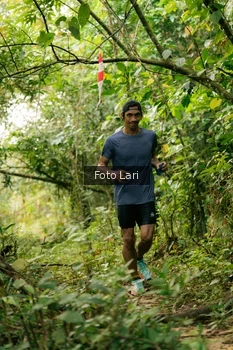 Runner Photo 2074976