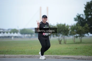 Runner Photo 2074977