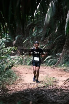 Runner Photo 2075057