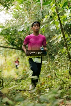 Runner Photo 2075069