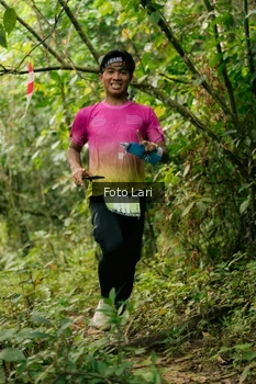 Runner Photo 2075085