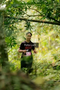Runner Photo 2075110