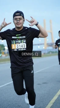 Runner Photo 2075153