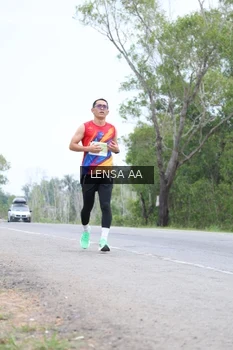 Runner Photo 2075169