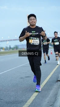 Runner Photo 2075198