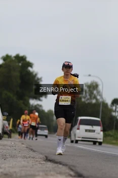Runner Photo 2075222