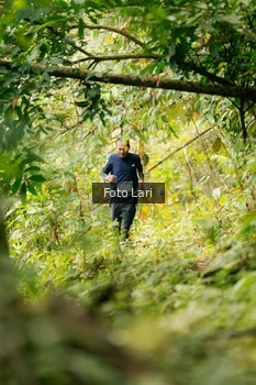 Runner Photo 2075235