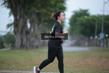 Runner Photo 2075242
