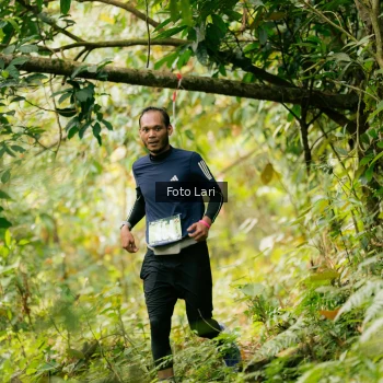 Runner Photo 2075260
