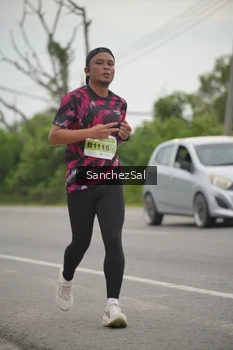 Runner Photo 2075263