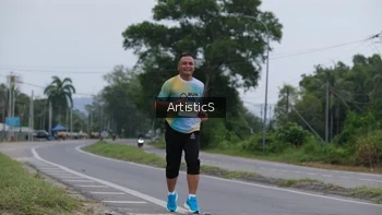 Runner Photo 2075316