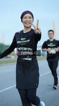Runner Photo 2075352