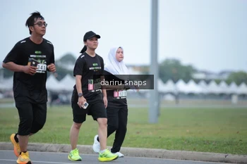 Runner Photo 2075388