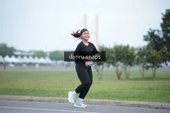 Runner Photo 2075452