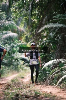 Runner Photo 2075453