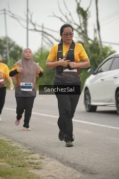 Runner Photo 2075492