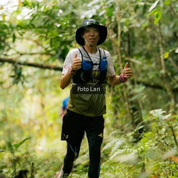 Runner Photo 2075560
