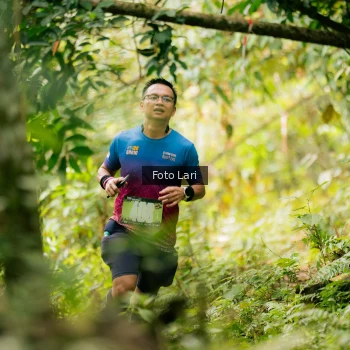 Runner Photo 2075575