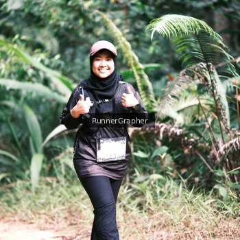 Runner Photo 2075595