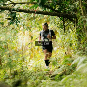 Runner Photo 2075637