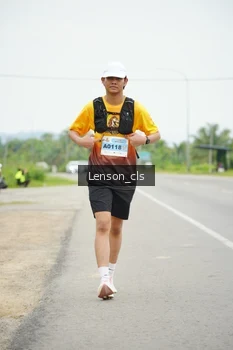 Runner Photo 2075651