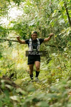 Runner Photo 2075665