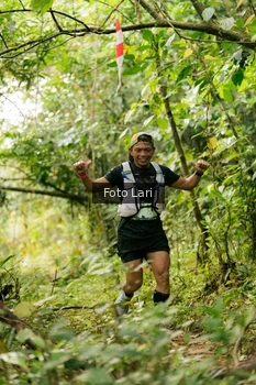 Runner Photo 2075670