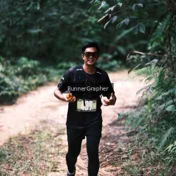Runner Photo 2075693