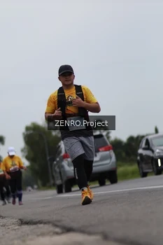 Runner Photo 2075720
