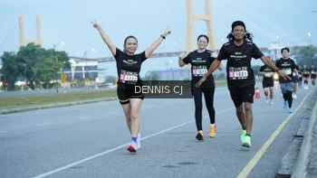 Runner Photo 2075743