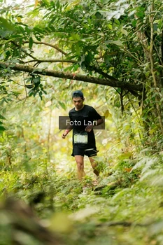 Runner Photo 2075753