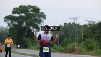 Runner Photo 2075764
