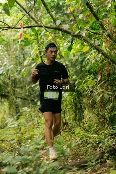 Runner Photo 2075774