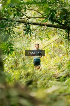 Runner Photo 2075778