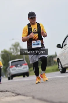 Runner Photo 2075783