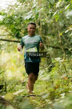 Runner Photo 2075815