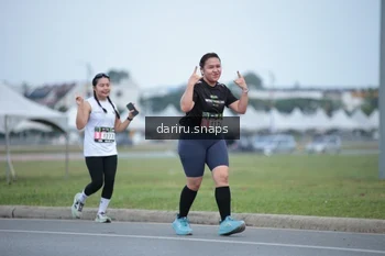Runner Photo 2075877