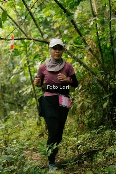 Runner Photo 2075891