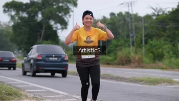 Runner Photo 2075895
