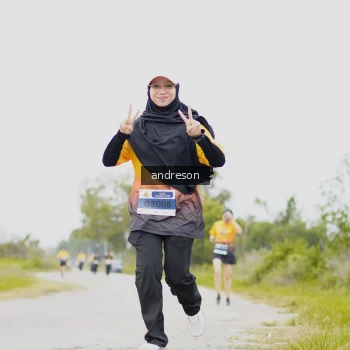 Runner Photo 2075918