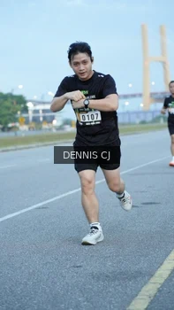 Runner Photo 2075956