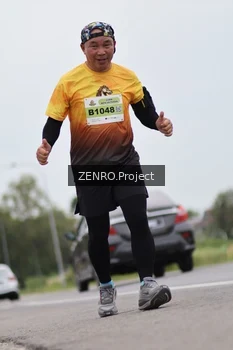 Runner Photo 2076027