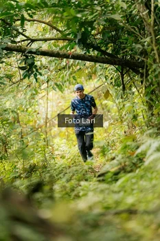 Runner Photo 2076053