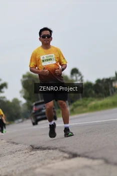 Runner Photo 2076119